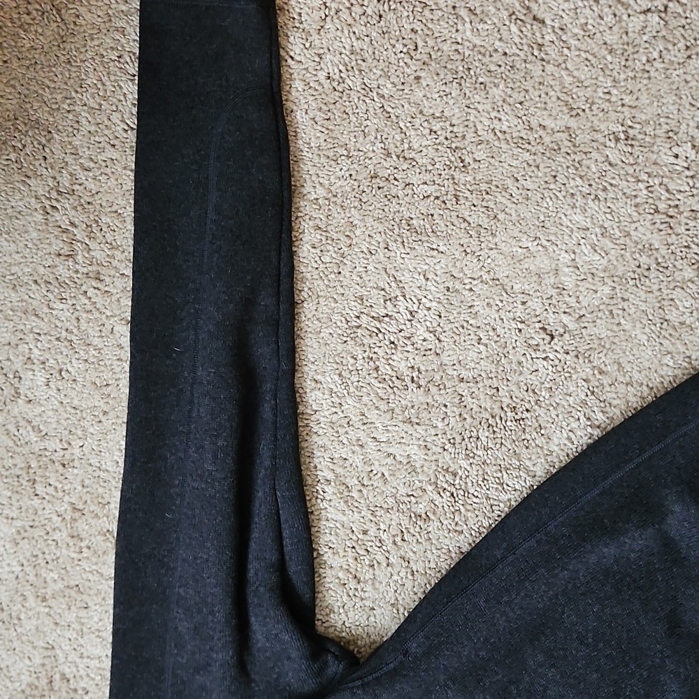 Patagonia long sleeve sweater, Trek logo on right chest, size M - Picture 5 of 8